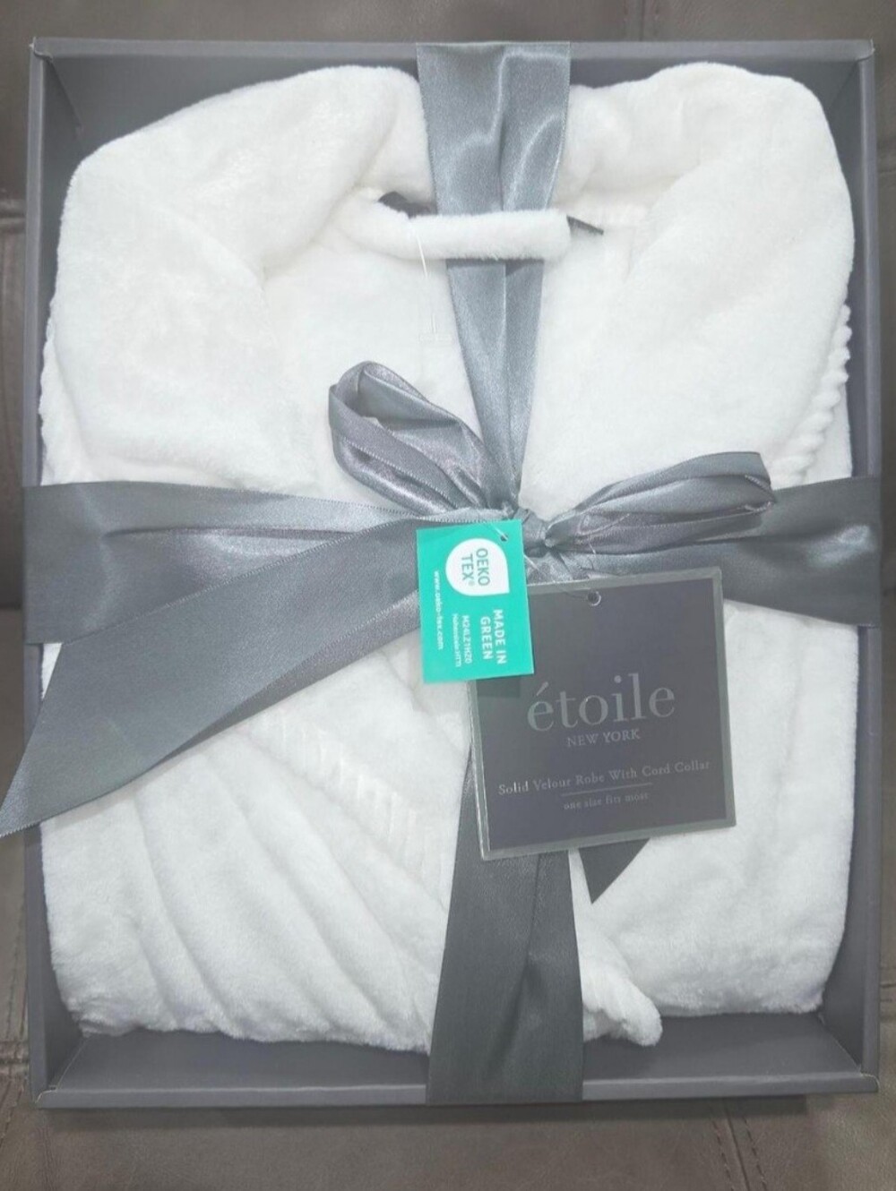 Étoile New York Plush White Robe with Hood
